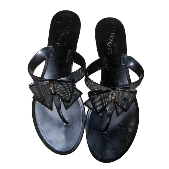 Salvatore Ferragamo Shoes - Black Salvatore Ferragamo sandals/Size 8